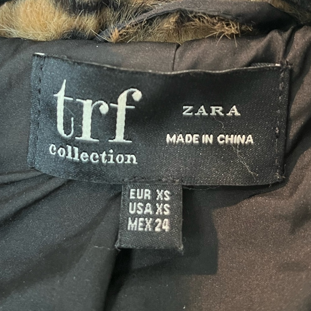 COPY - Leopard Fur Jacket - Picture 3 of 4